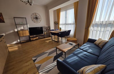 Location d’un élégant appartement de 2 pièces avec vue sur la mer, Lazuren Bryag, Bourgas, Bulgarie